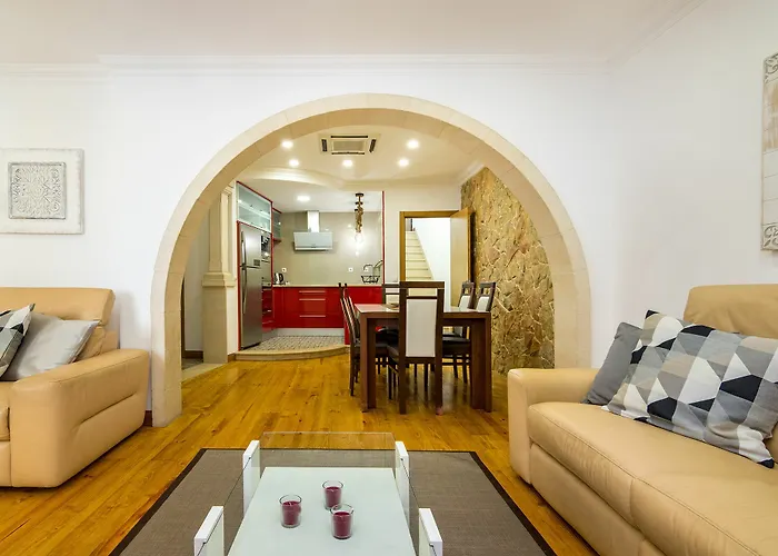 Alfama Deluxe Apartment By Whome
